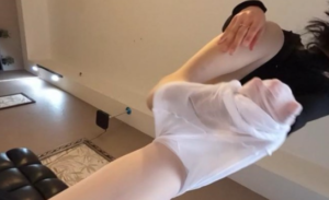 【GTS-VR】风衣女巨人白丝-97LZTDGXFC-00000313272915