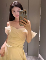 【黑丝诱惑】素人篇：小护士楠楠脏长靴踩沙发黑丝脚深喉-97LZTDGXFC-00000313273211