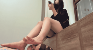 2小时良心制作，女主下班享受家奴的伺候 除臭、骑马、按摩、圣水、厕纸-97LZTDGXFC-000003132733193724