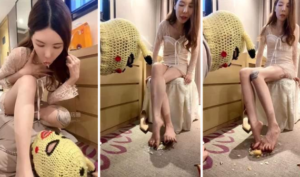 【陈甜女帝S】开发学生狗伺候呕吐物专场-97LZTDGXFC-000003132733193952
